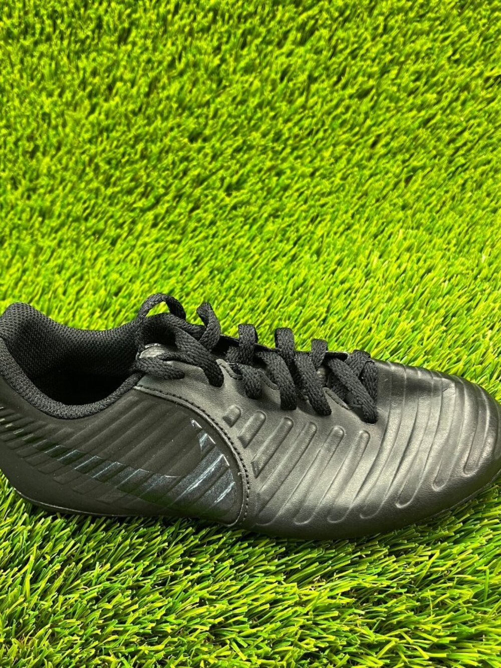 Nike Tiempo Legend 7 Boys Size 2.5Y Black Athletic‎ Soccer Shoes Cleats